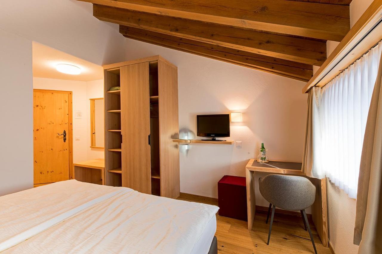 סלרינה Hotel Saluver מראה חיצוני תמונה